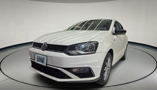 Volkswagen • Vento