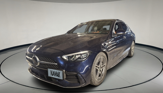 Mercedes Benz • Clase C