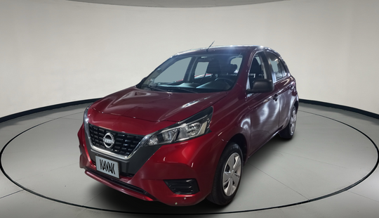 Nissan • March