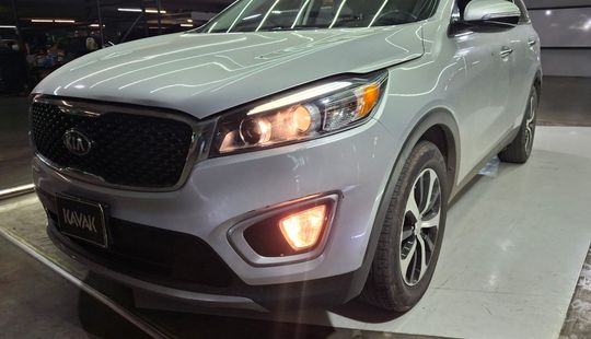 Kia • Sorento