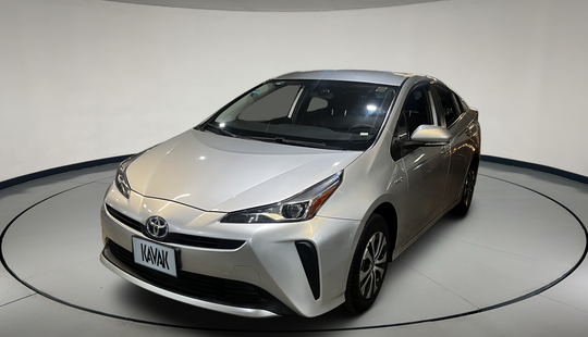 Toyota • Prius