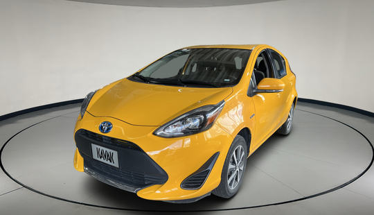 Toyota • Prius C