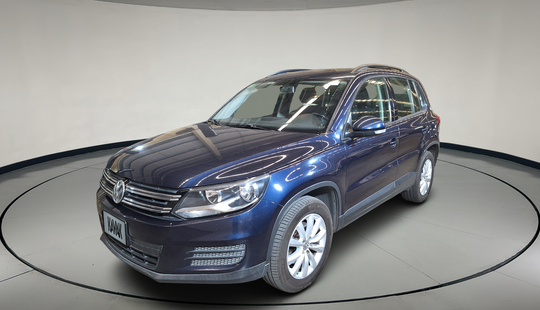 Volkswagen • Tiguan