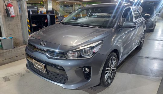 Kia • Rio