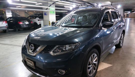 Nissan • X-Trail