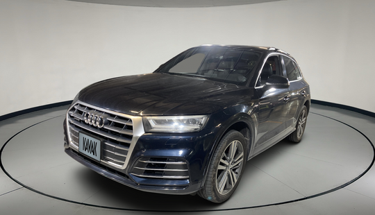 Audi • Q5