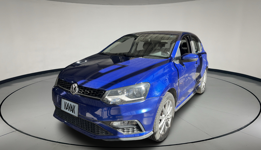 Volkswagen • Polo