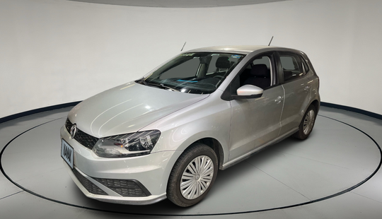 Volkswagen • Polo