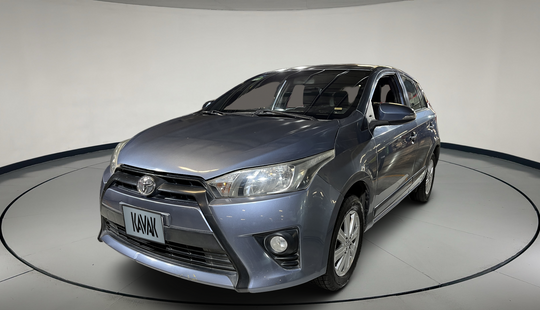 Toyota • Yaris