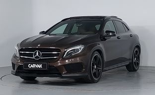 Mercedes Benz • GLA