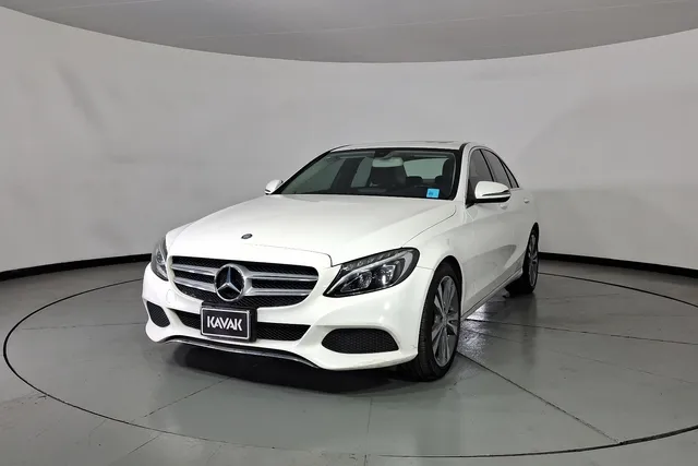 Mercedes Benz · Clase C