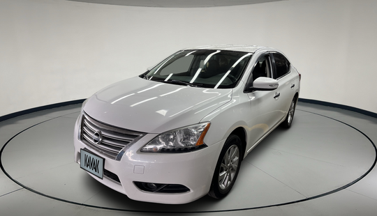 Nissan • Sentra