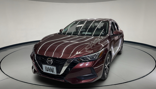 Nissan • Sentra