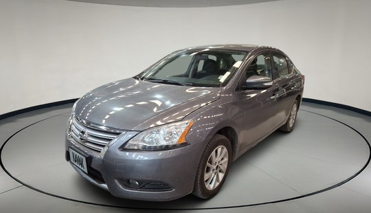 Nissan • Sentra