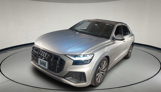 Audi • Q8