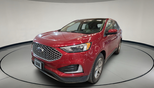 Ford • Edge