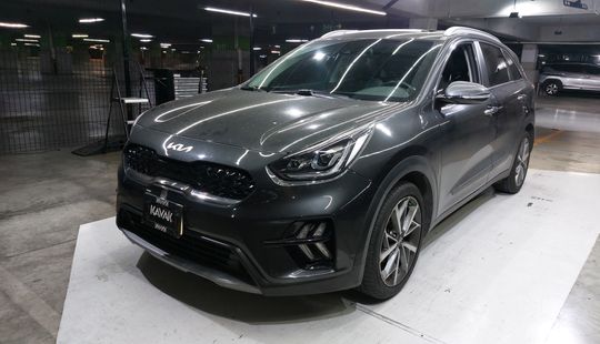 Kia • Niro