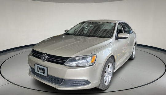 Volkswagen • Jetta