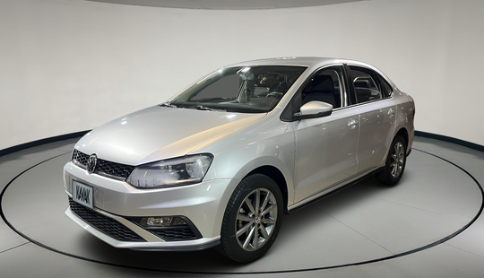 Volkswagen • Vento