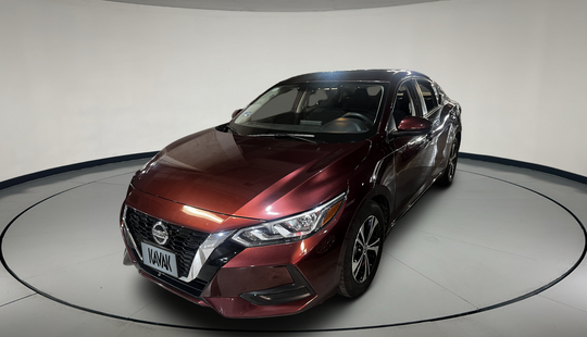 Nissan • Sentra