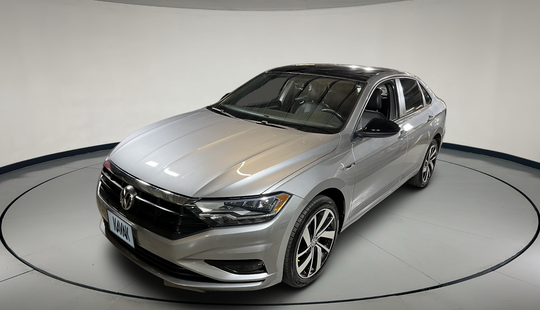 Volkswagen • Jetta