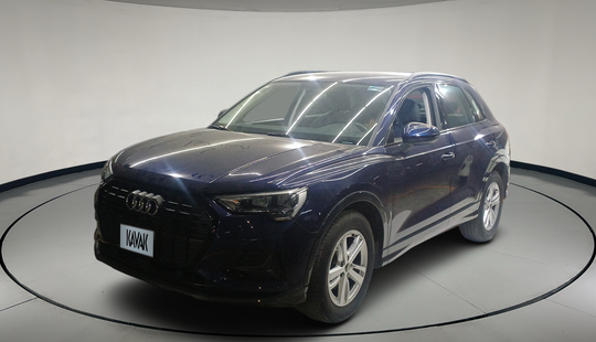 Audi • Q3