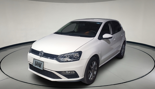 Volkswagen • Polo