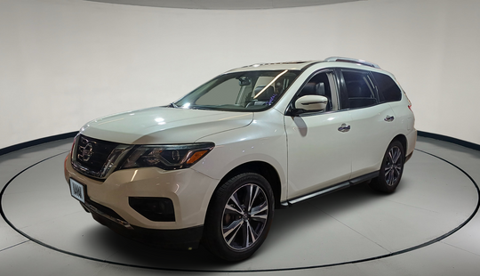 Nissan • Pathfinder