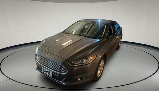 Ford • Fusion