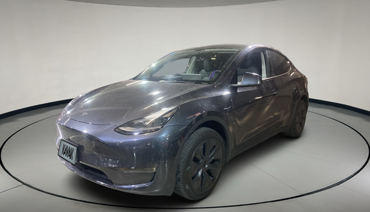 Tesla • Model Y