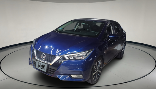 Nissan • Versa