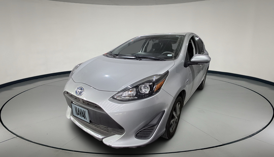 Toyota • Prius C