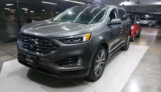 Ford • Edge