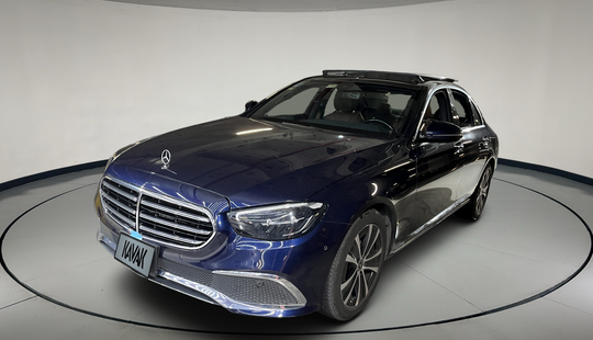 Mercedes Benz • Clase E