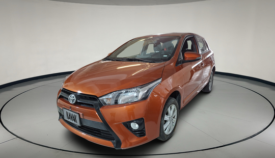 Toyota • Yaris
