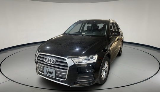 Audi • Q3