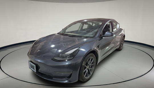 Tesla • Model 3