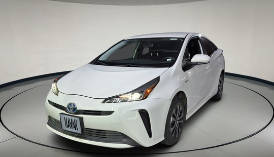 Toyota • Prius