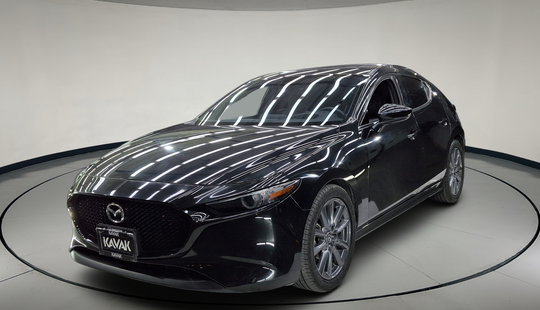 Mazda • Mazda 3