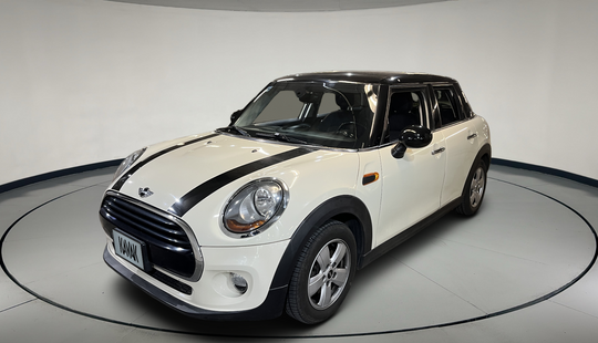 Mini • Cooper