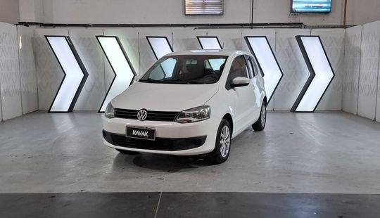 Volkswagen Fox 1.6 TRENDLINE 2014
