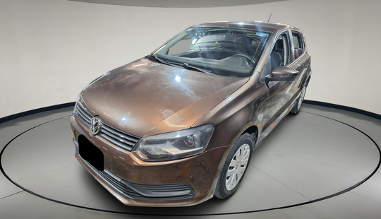 Volkswagen • Polo