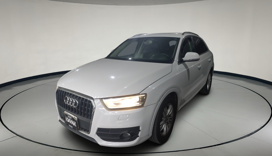 Audi • Q3