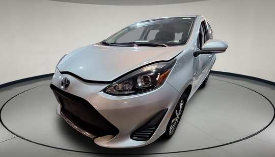 Toyota • Prius C