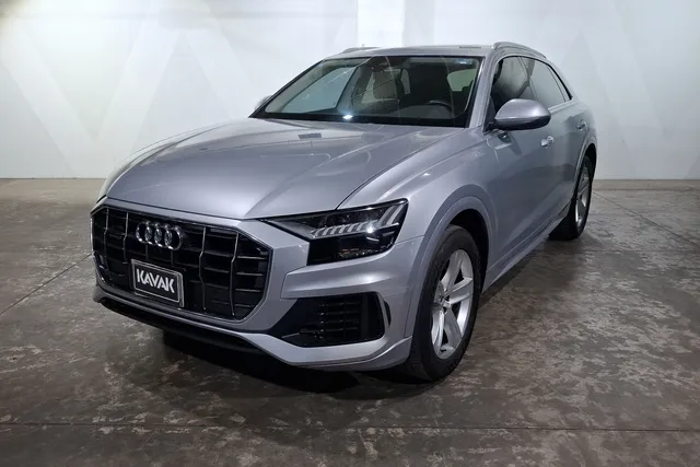 Audi · Q8