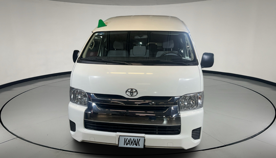 Toyota • Hiace