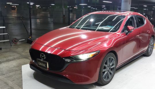 Mazda • Mazda 3