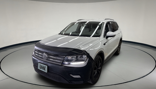 Volkswagen • Tiguan