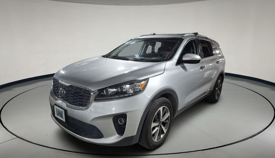 Kia • Sorento