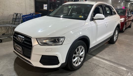 Audi • Q3